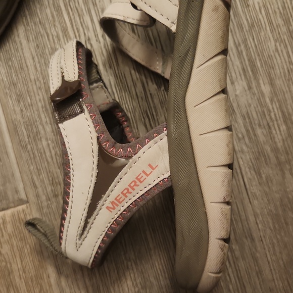 Merrell sandals - Picture 6 of 6